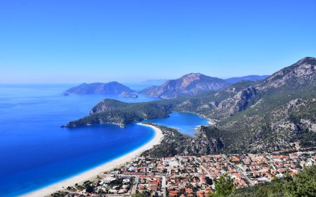 Ege’nin Eşsiz Güneş Batışları: Manzaralar ve Fotoğraf Noktaları