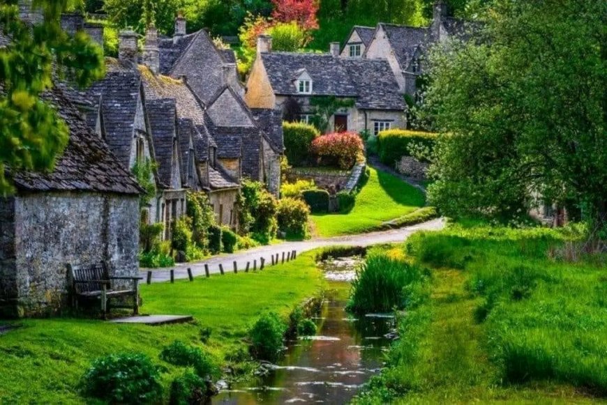 Bibury: Masal Gibi Bir Şehir