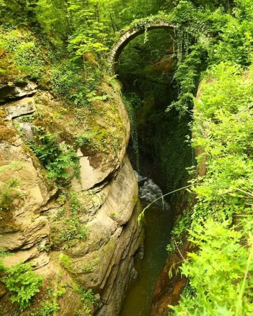 Banakna Köprüsü: Asırlık Bir Taş Yapının Tarihî Dokusu