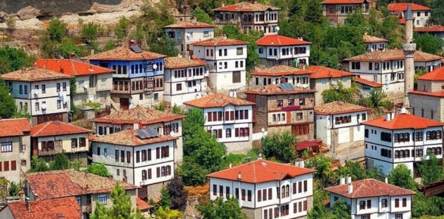 Kültürel Zenginlikler: İç Anadolu’nun Geleneksel Köyleri ve El Sanatları